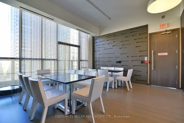 Additional image 32 of 101 Charles St Unit 1001