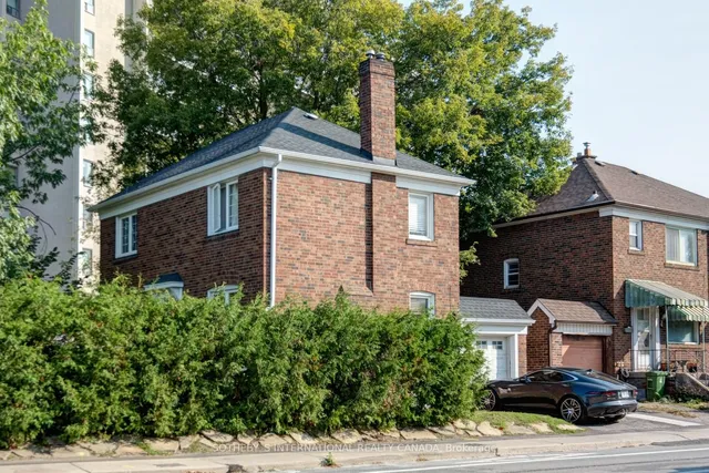 Additional image 26 of 1173 Broadview Ave