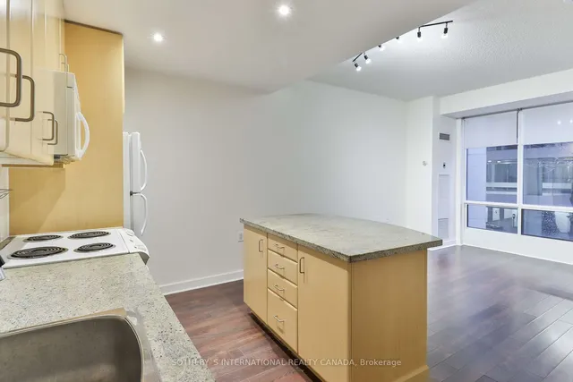 Additional image 12 of 85 Bloor St Unit 208