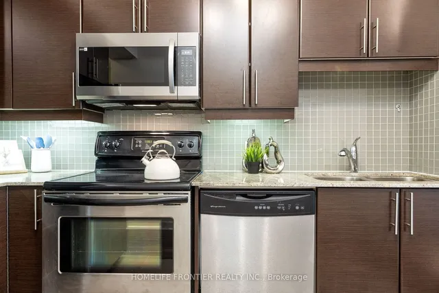 Additional image 15 of 18 Harbour St Unit 1806