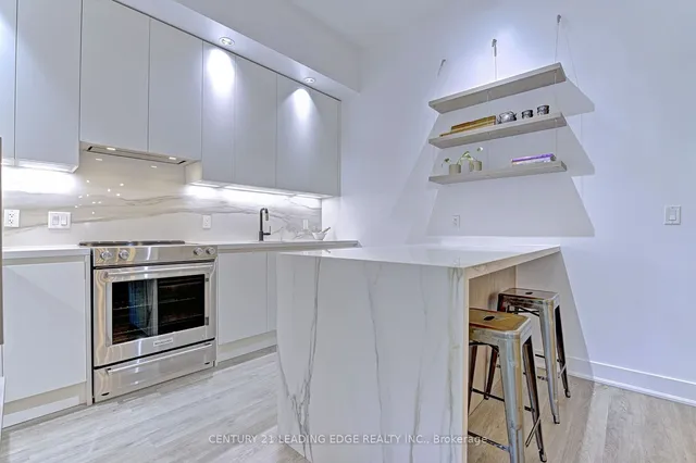 Additional image 18 of 28 LINDEN St Unit 103
