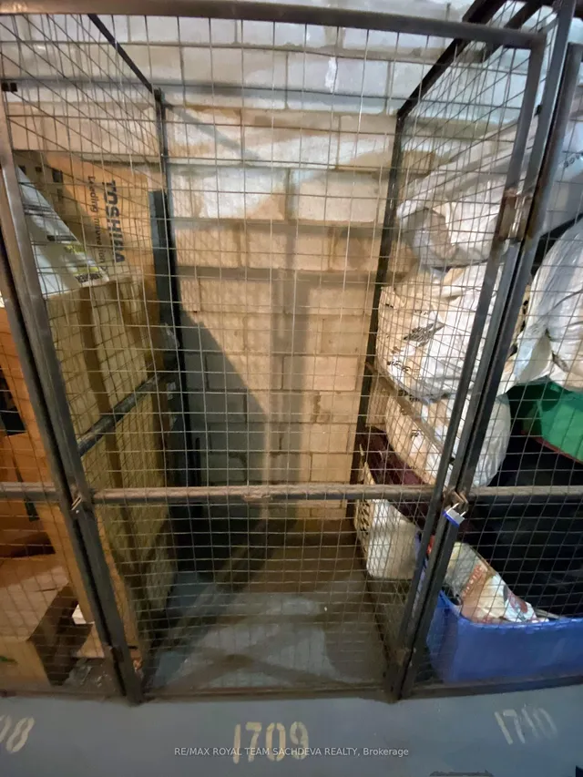 Additional image 35 of 3380 Eglinton Ave Unit 1709