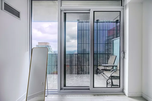 Additional image 19 of 8 Eglinton Ave Unit 2705