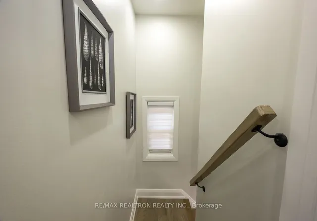 Additional image 20 of 376 Northcliffe Blvd