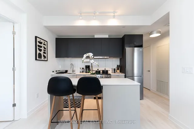 Additional image 19 of 8 Tippett Rd Unit 1511