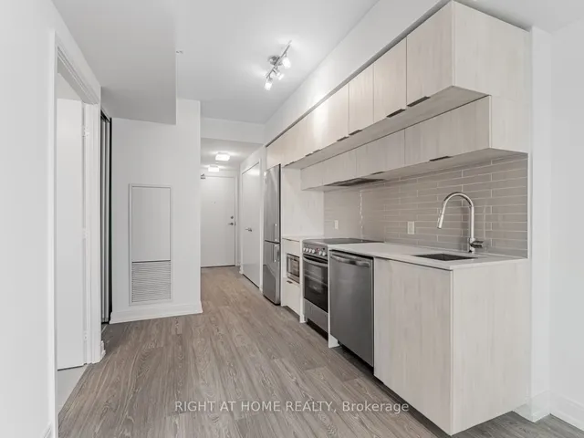 Additional image 6 of 181 Dundas St Unit 2715