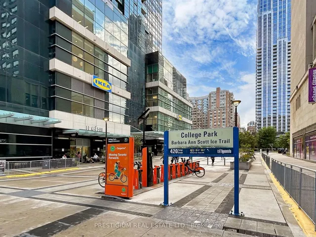 Additional image 35 of 388 Yonge St Unit 6901