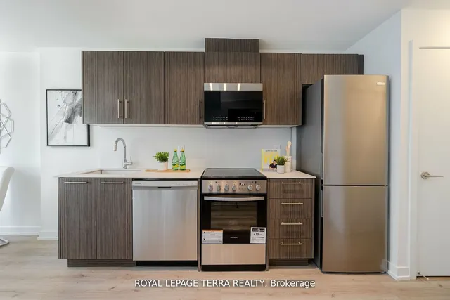 Additional image 13 of 861 Sheppard Ave Unit 66