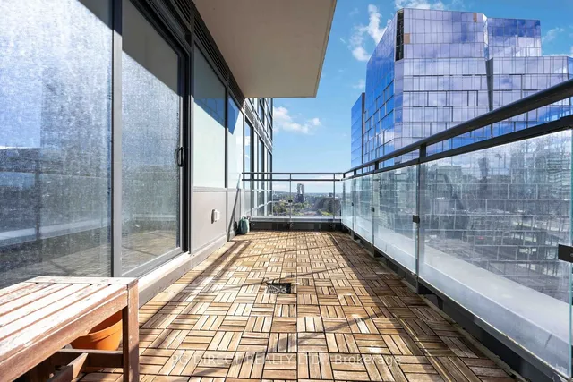 Additional image 22 of 460 Adelaide St Unit PH108