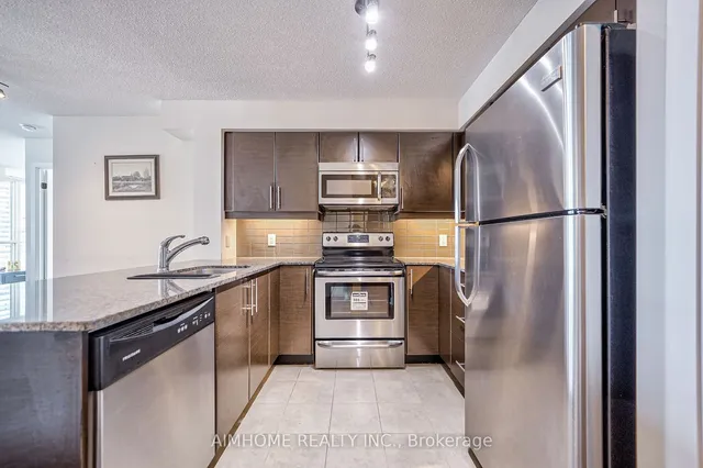 Additional image 9 of 33 Bay St Unit 1508