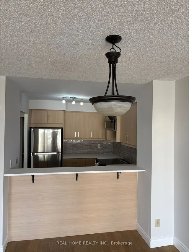 Additional image 8 of 2269 Lake Shore Blvd Unit 907