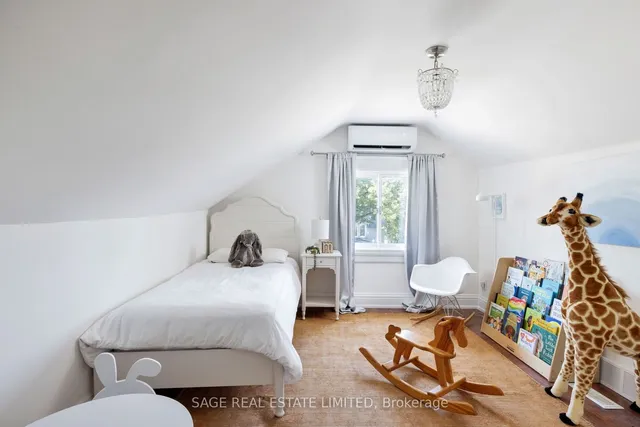 Additional image 18 of 2229 Lawrence Ave