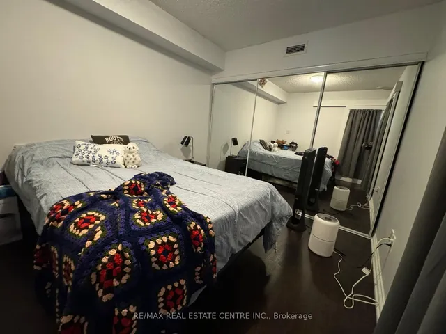 Additional image 32 of 20 Blue Jays Way Unit 1019