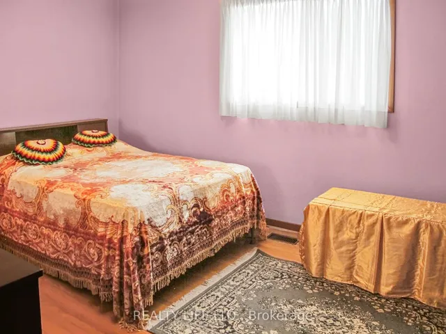 Additional image 17 of 61 Cameron Ave