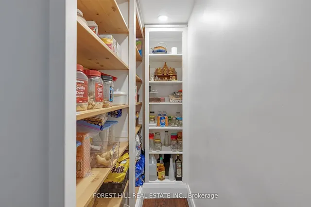 Additional image 19 of 2567 Lake Shore Blvd