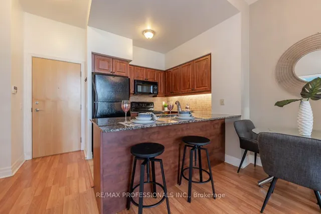 Additional image 12 of 58 Marine Parade Dr Unit 432