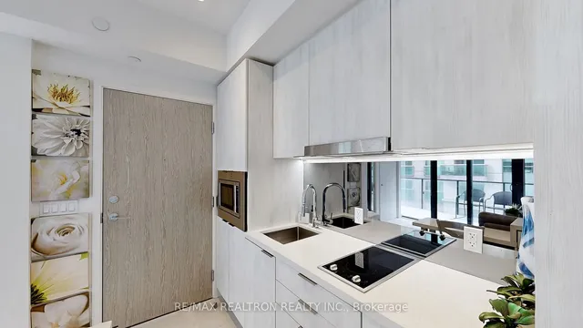 Additional image 16 of 215 Queen St Unit 1016