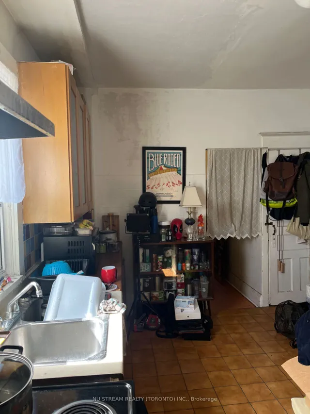 Additional image 12 of 279 St. Helen's Ave