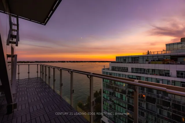 Additional image 38 of 39 QUEENS Quay Unit 1211