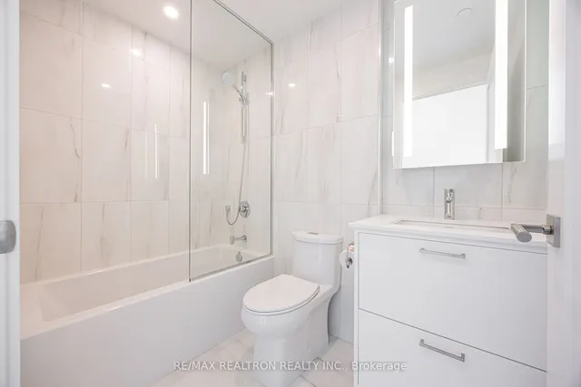 Additional image 33 of 30 Inn On The Park Dr Unit 1510