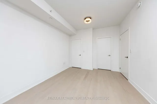 Additional image 19 of 955 Bay St Unit 3907