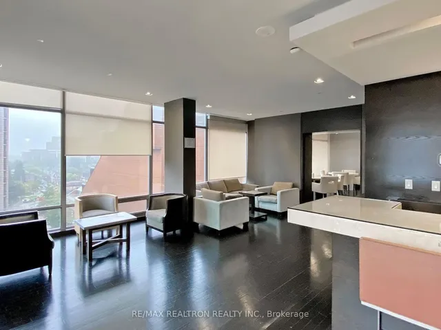 Additional image 32 of 18 Yorkville Ave Unit 2504