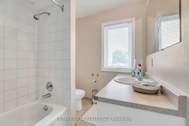 Additional image 19 of 103 Bernice Cres