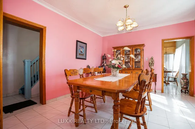 Additional image 9 of 377 Glenholme Ave