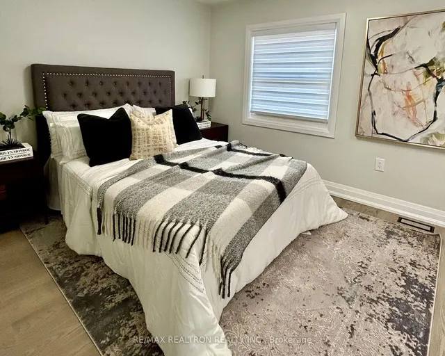 Additional image 26 of 376 Northcliffe Blvd