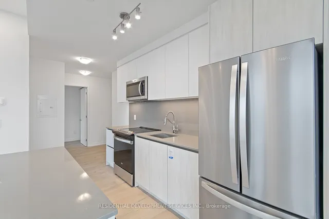 Additional image 4 of 3100 Keele St Unit 1020