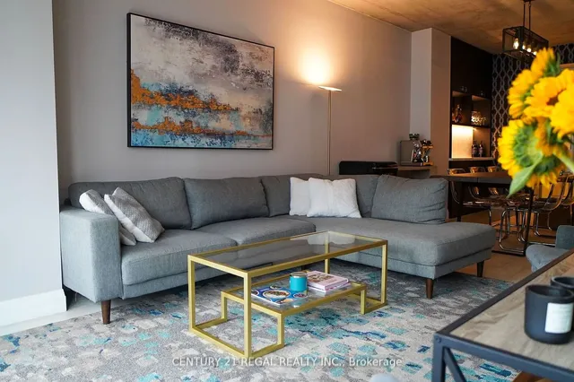 Additional image 2 of 224 King St Unit 403