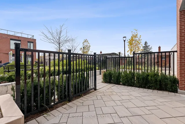 Additional image 32 of 15 Maryport Ave Unit 112