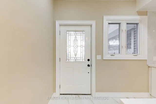 Additional image 35 of 75 Harvie Ave