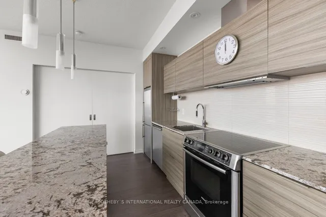 Additional image 6 of 8 Charlotte St Unit 3007