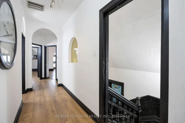 Additional image 29 of 37 Madison Ave