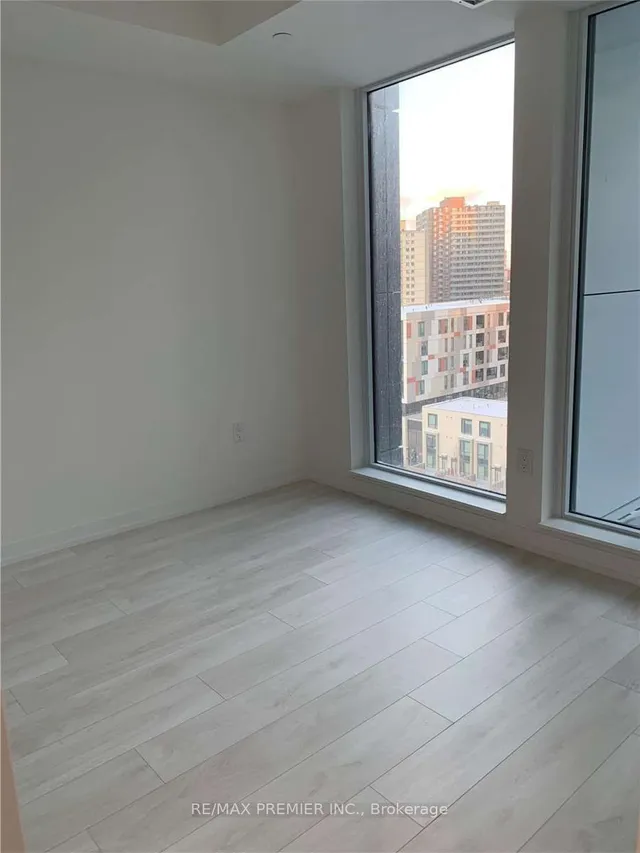 Additional image 25 of 225 Sumach St Unit 912