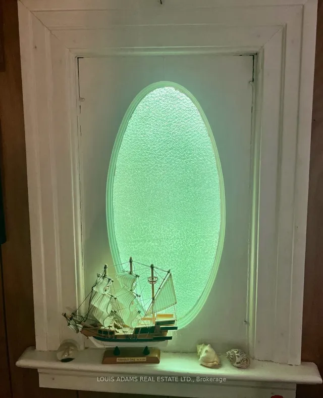 Additional image 11 of 657 Bloor St