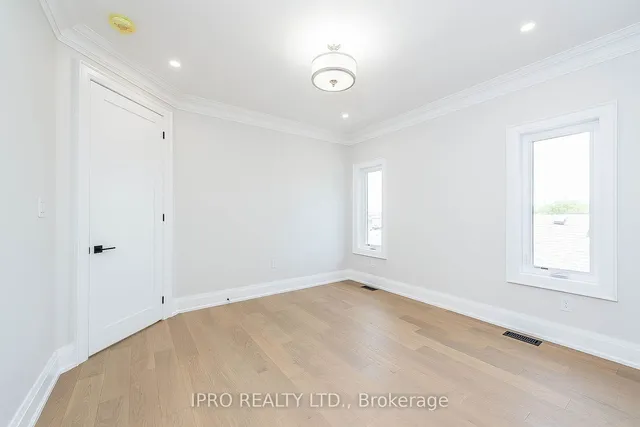 Additional image 13 of 303 Delta St