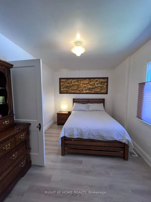 Additional image 7 of 280 Woburn Ave