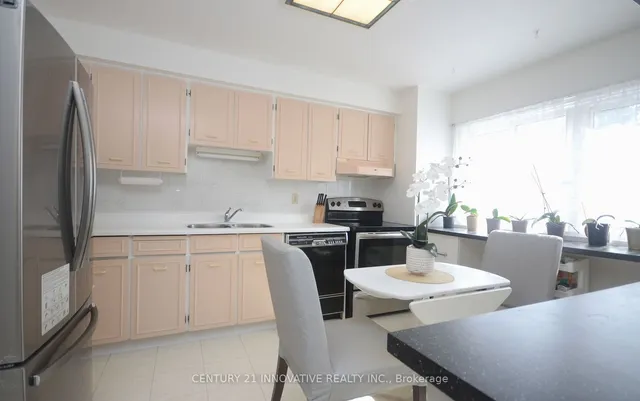 Additional image 7 of 9 Candy Courtway Unit 14