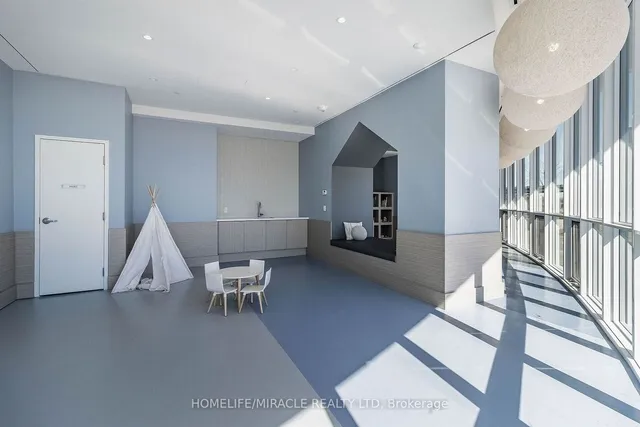 Additional image 27 of 30 Gibbs Rd Unit 1702