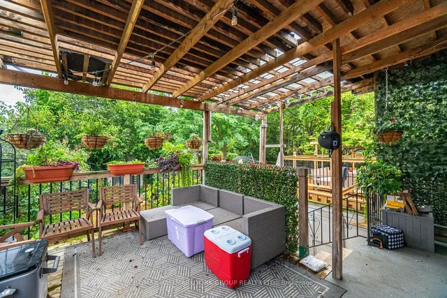 Additional image 39 of 57 Curzon St