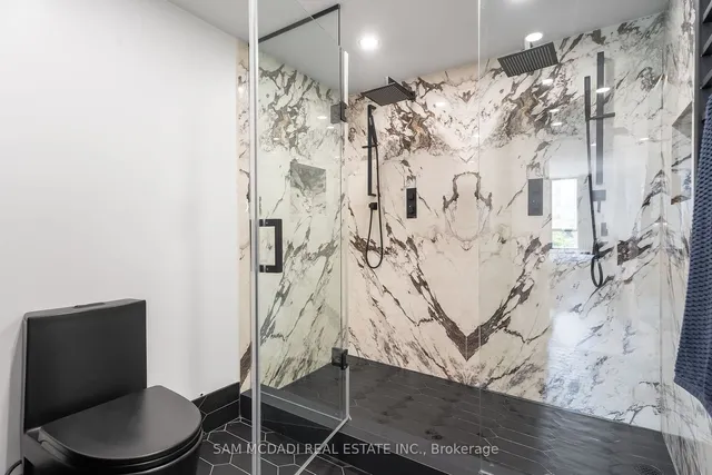 Additional image 22 of 5444 Yonge St Unit 304