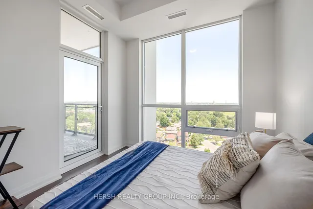 Additional image 8 of 10 Meadowglen Pl Unit LPH5