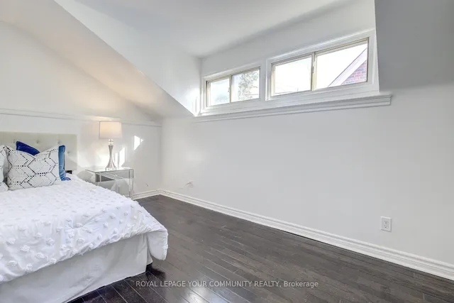 Additional image 23 of 2 Christina Cres