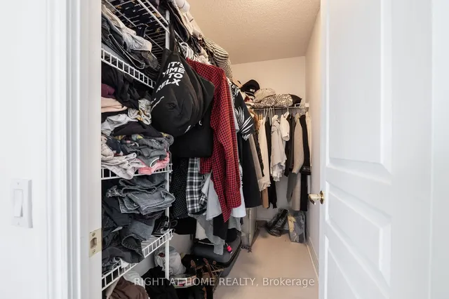 Additional image 31 of 5 Northtown Way Unit 702