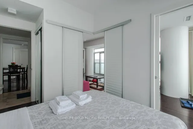 Additional image 38 of 14 York St Unit 5008