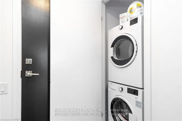 Additional image 16 of 4208 Dundas St Unit 315