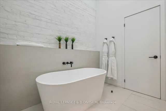 Additional image 26 of 50 Bartlett Ave Unit TH 8