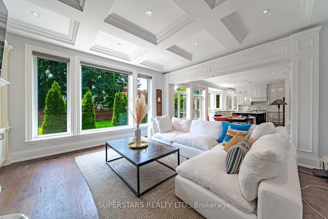 Additional image 10 of 643 Glencairn Ave